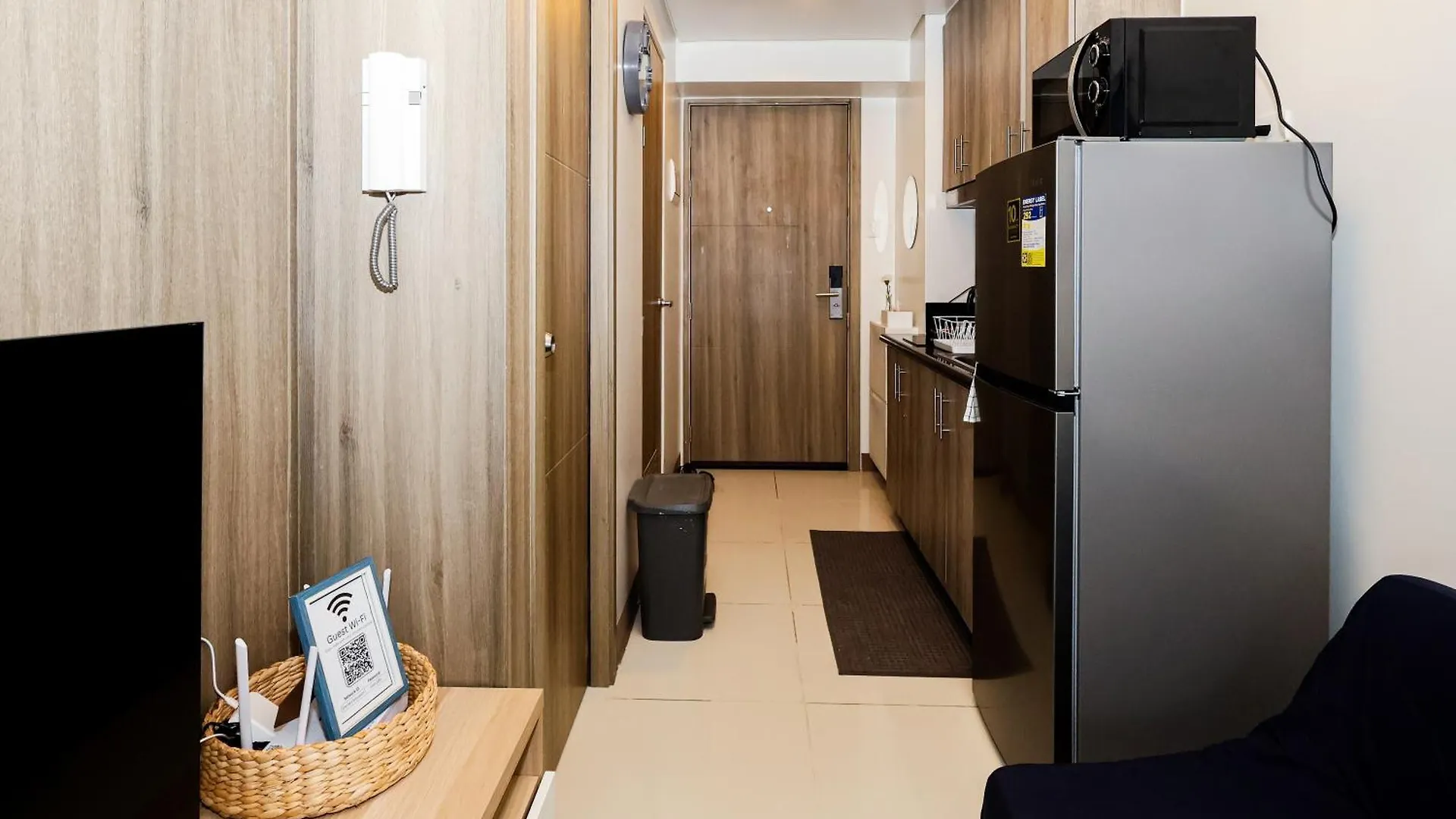 Apartment Charlie'S Staycation At Coast Residences Manila