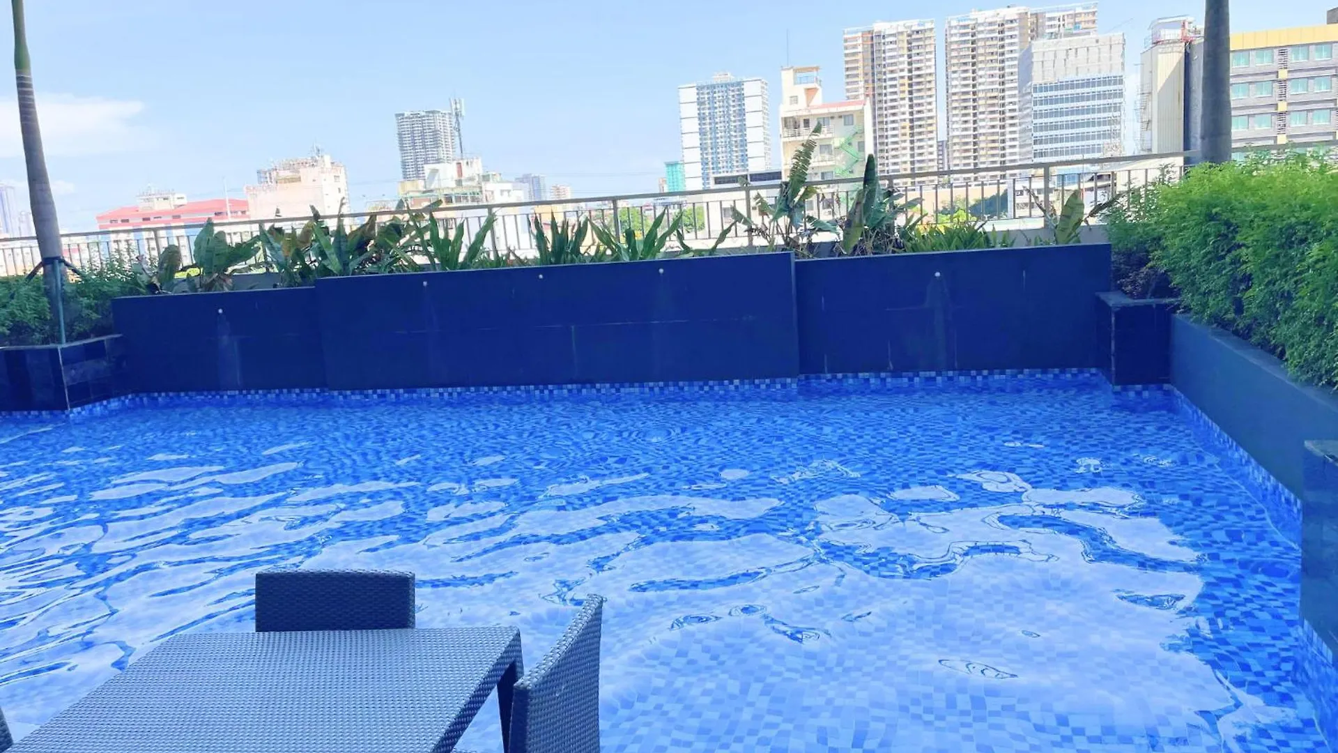 Charlie'S Staycation At Coast Residences Manila Philippines