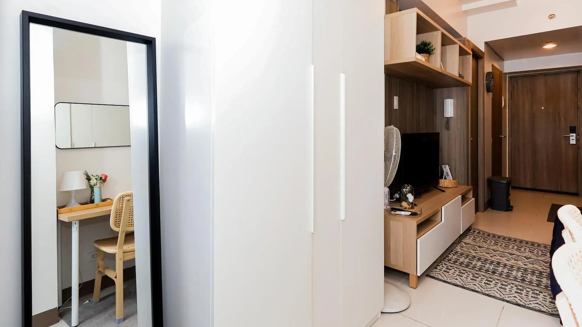 Charlie'S Staycation At Coast Residences Manila Apartment